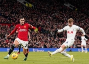 开云体育app-曼联豪取胜仗，热刺遭遇苦战