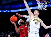 开云体育官方网站-广厦队防守堪称一流，对手束手无策的简单介绍