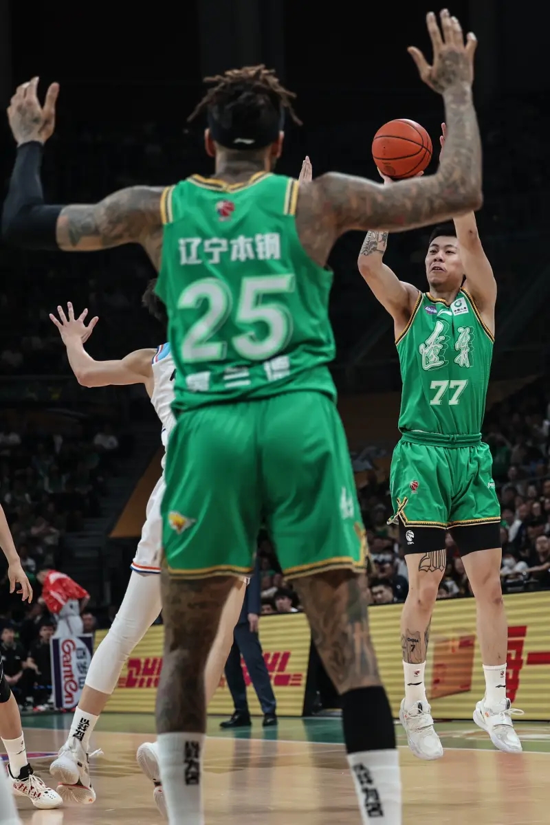 关于山西队轻取76人，张镇麟扛起全队的信息