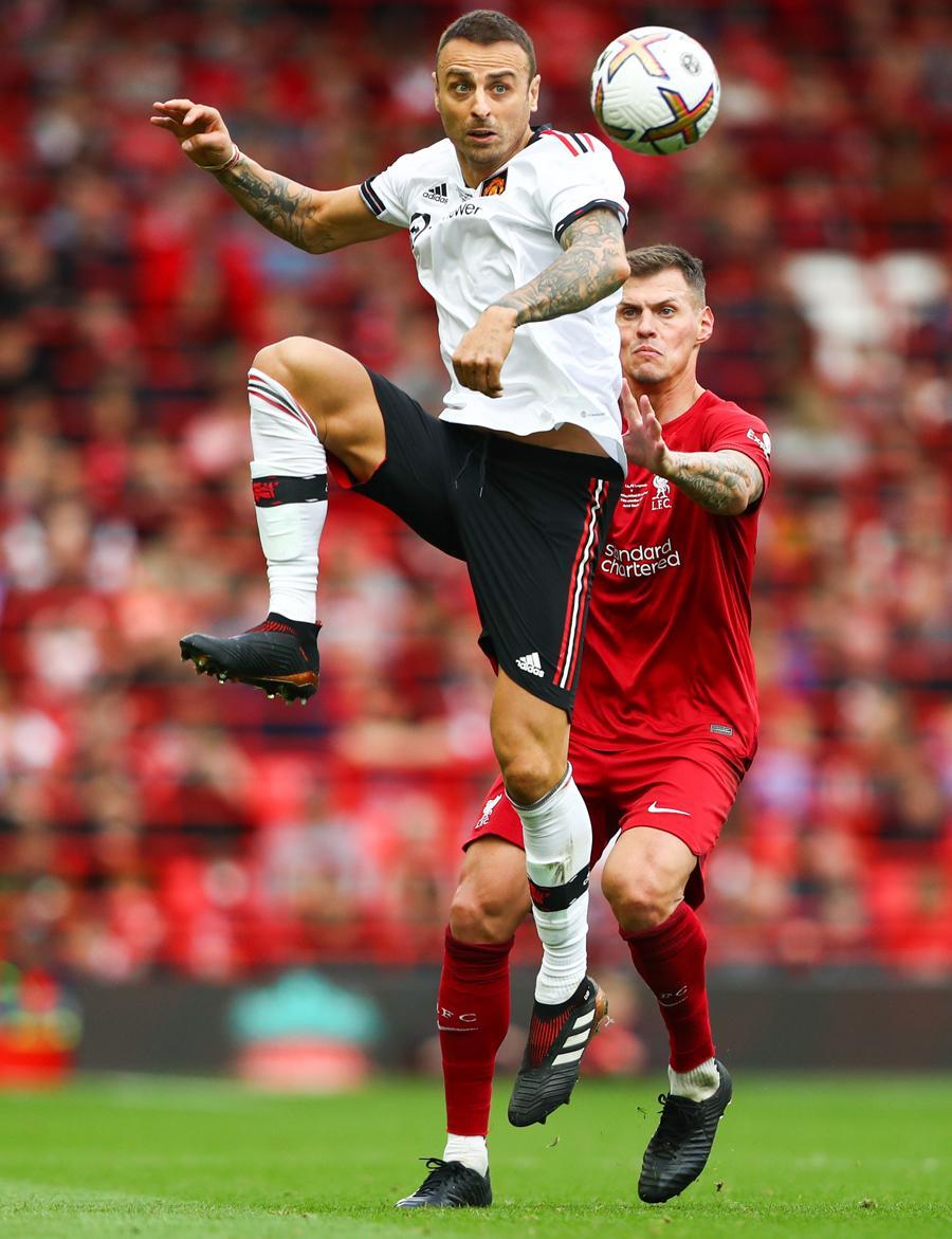 利物浦双杀波尔图,步步为营 利物浦双杀波尔图,步步为营