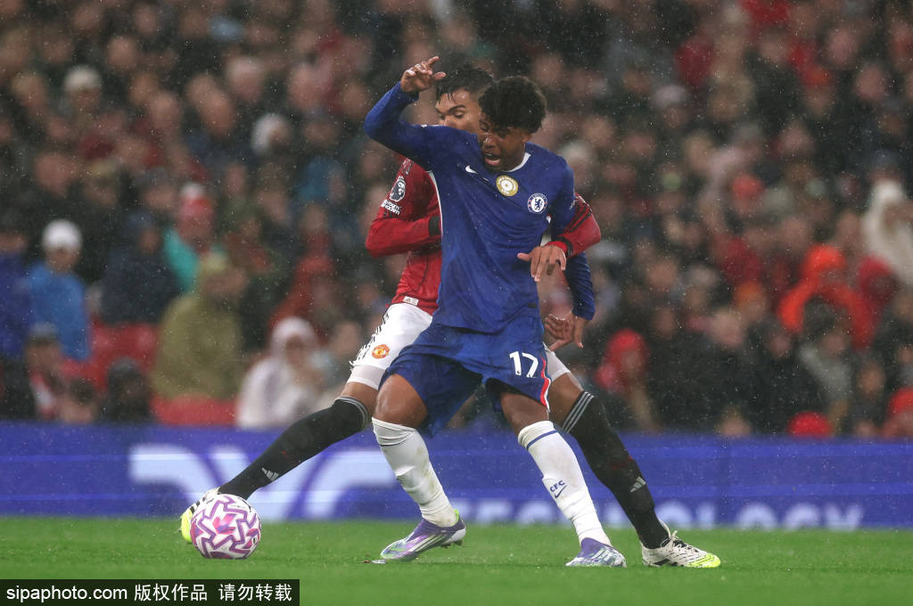 法国后卫关键时刻抢点破门帮助球队获胜 法国后卫关键时刻抢点破门帮助球队获胜