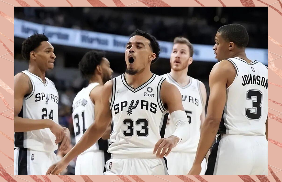 马刺队小将备战下场对阵开拓者的比赛 马刺队小将备战下场对阵开拓者的比赛