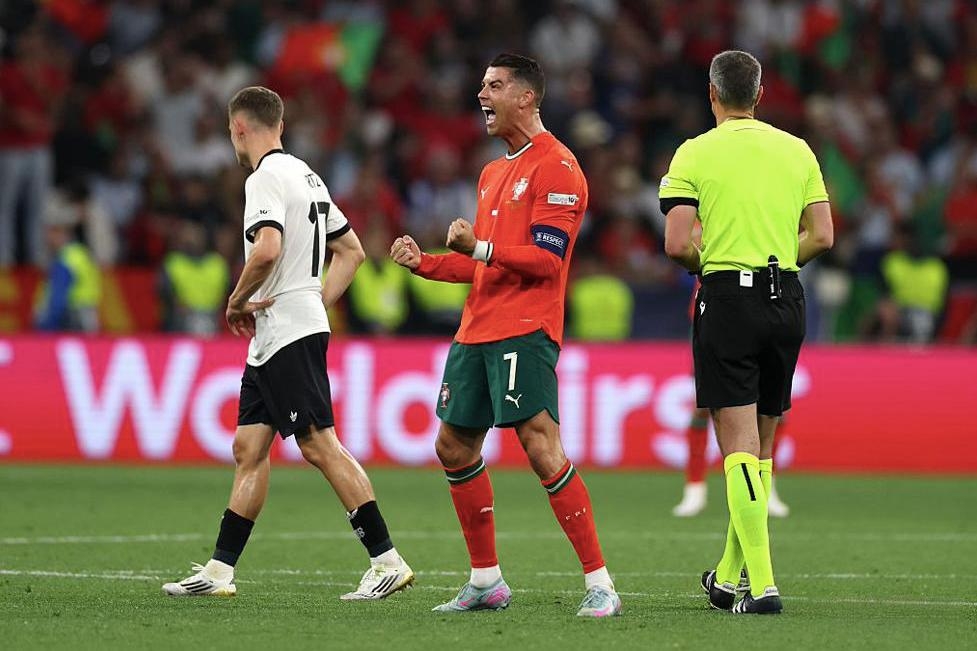 欧国联比赛球队整队出征,备战状态达到顶点的简单介绍 欧国联比赛球队整队出征,备战状态达到顶点的简单介绍