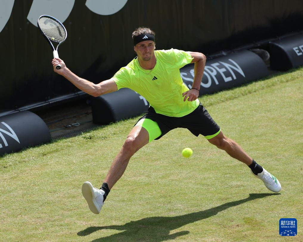 关于日本网球队翻盘美国网球队，兹维列夫惊艳世界的信息