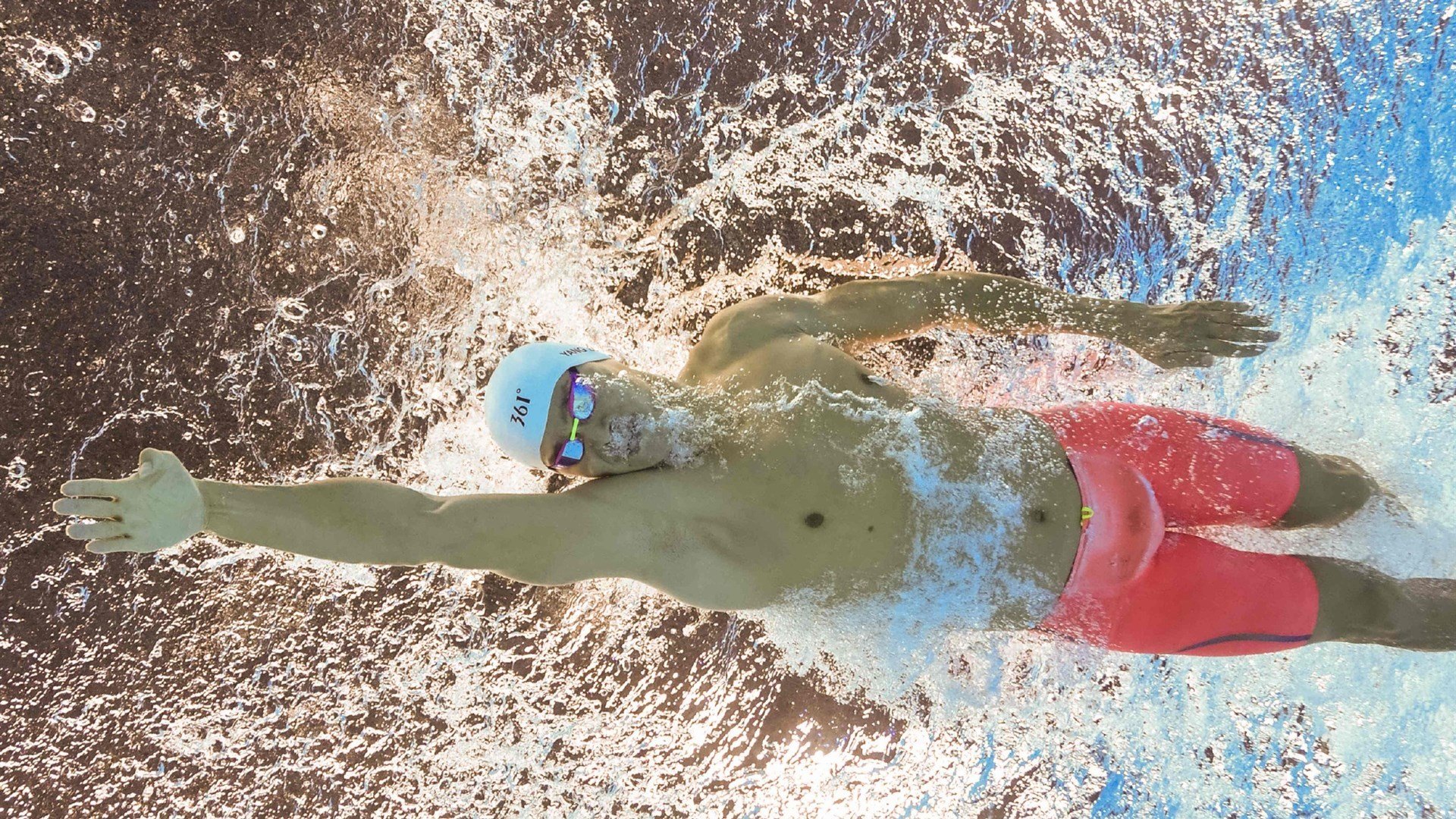 毕尔巴鄂对阵美国，努涅斯一锤定音，展现现代足球巨星的多维价值