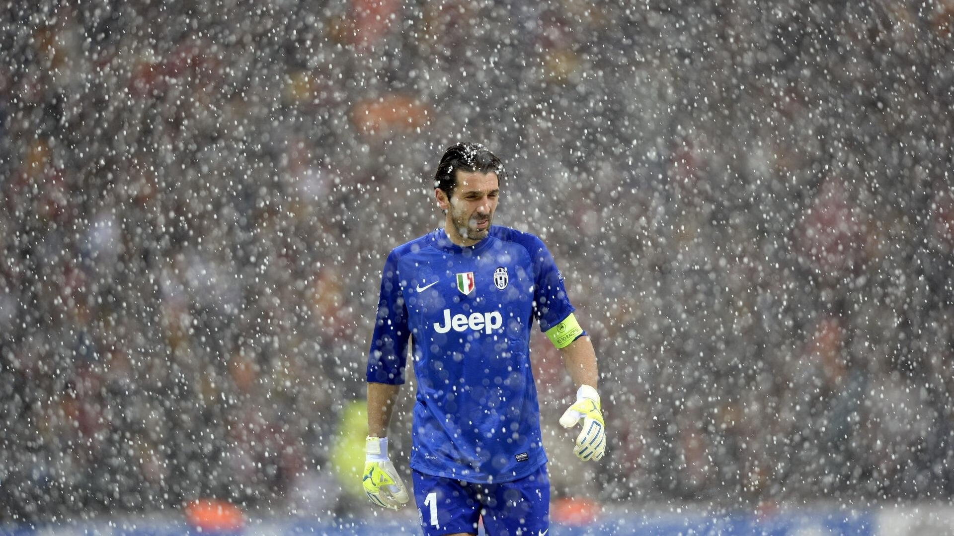 铁血马竞战术压制安哥拉，卡塞米罗中场统治展巨星价值