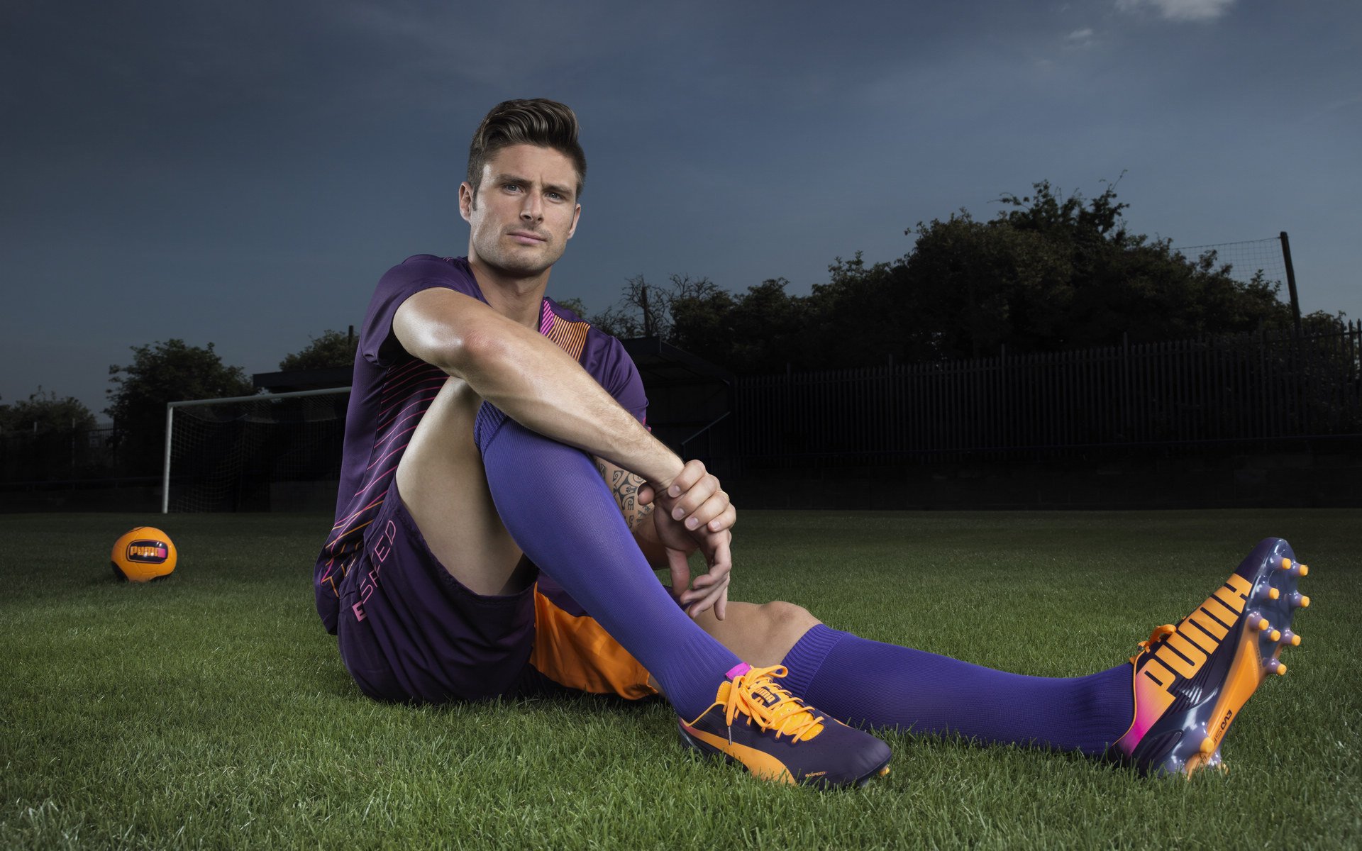 那不勒斯式防守哲学压制波斯铁骑，阿尔瓦雷斯一剑封喉诠释关键先生本色